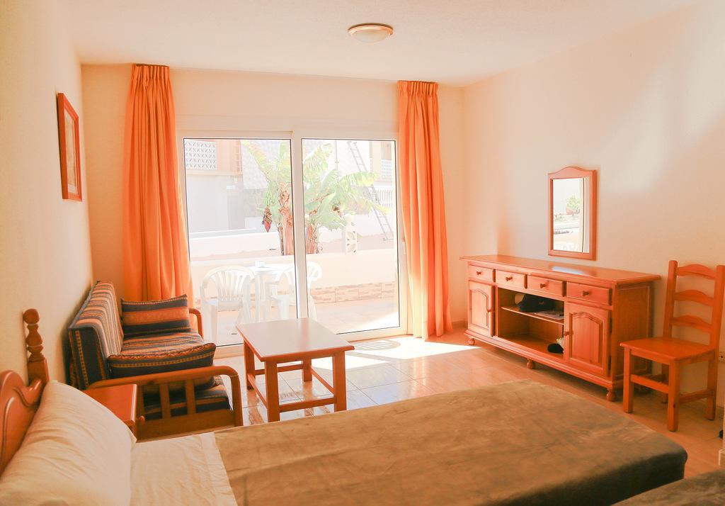 Carolina Park Apartment Costa Del Silencio Bagian luar foto